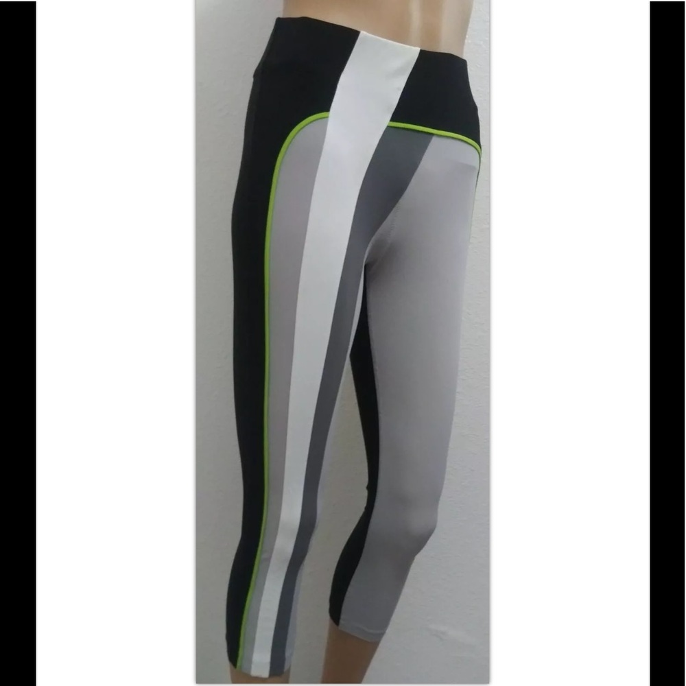 NO KA'OI Yoga & Life activewear cropped leggings Sz 2 women’s
